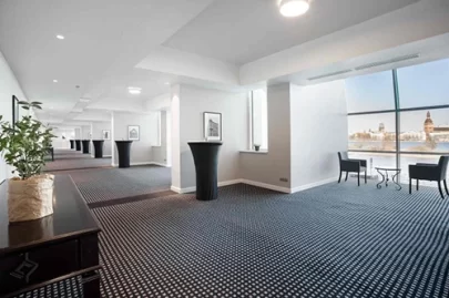 B2B networking area​